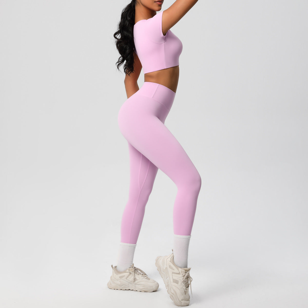 Women breathable two pieces set.